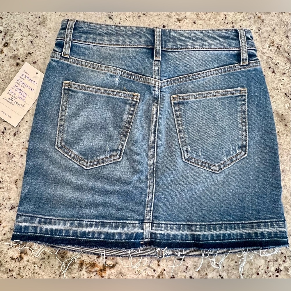 SNEAK PEEK Classic Medium Vintage Denim Mini Skirt - Picture 6 of 11